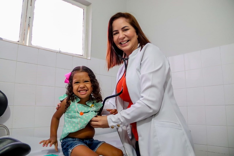 8ª edição do APS Itinerante levou especialidades médicas para o bairro Alto da Maravilha neste domingo